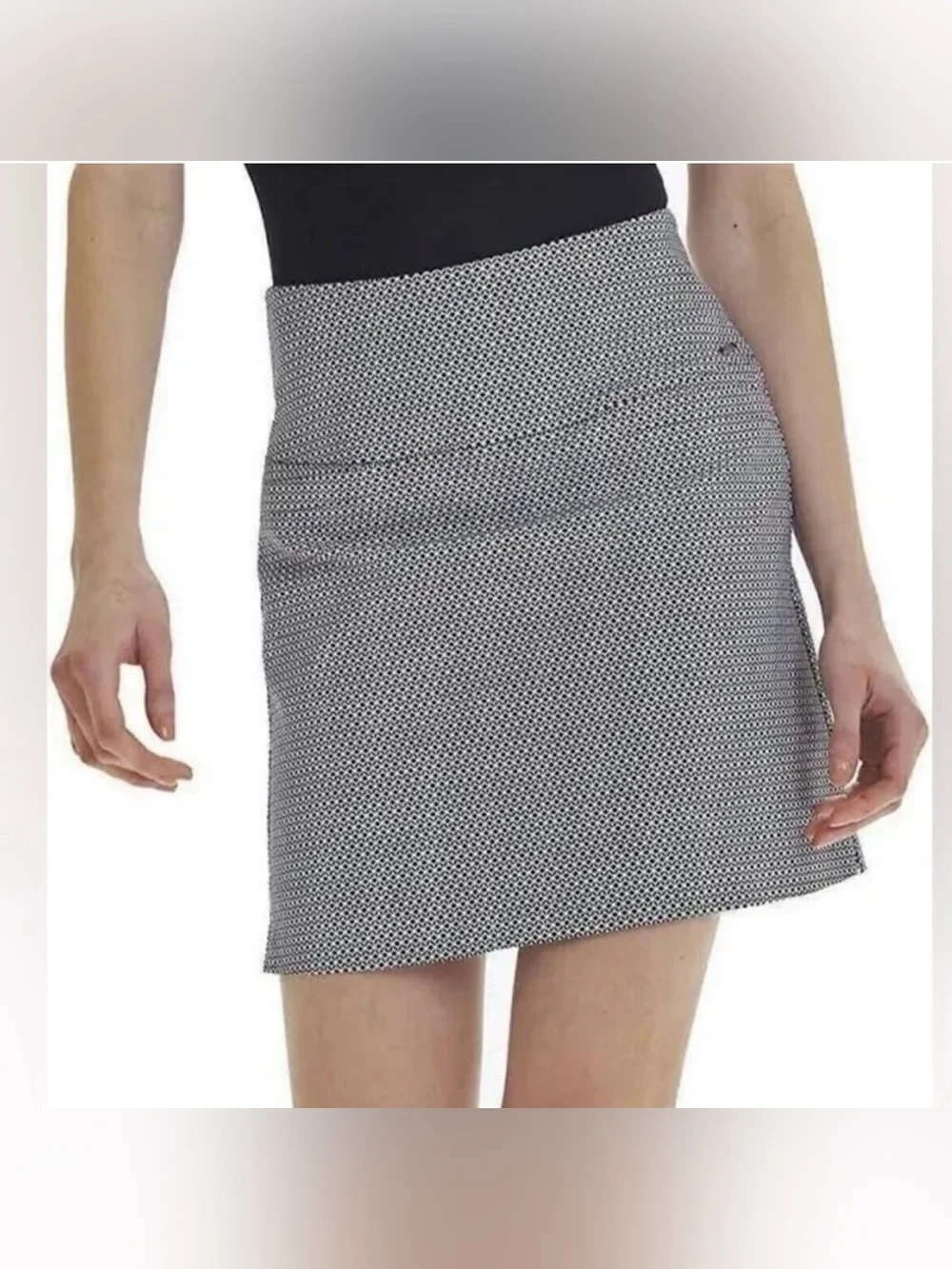 S.C. & Co. Tummy Control black white geometric patterned activewear skort XXL